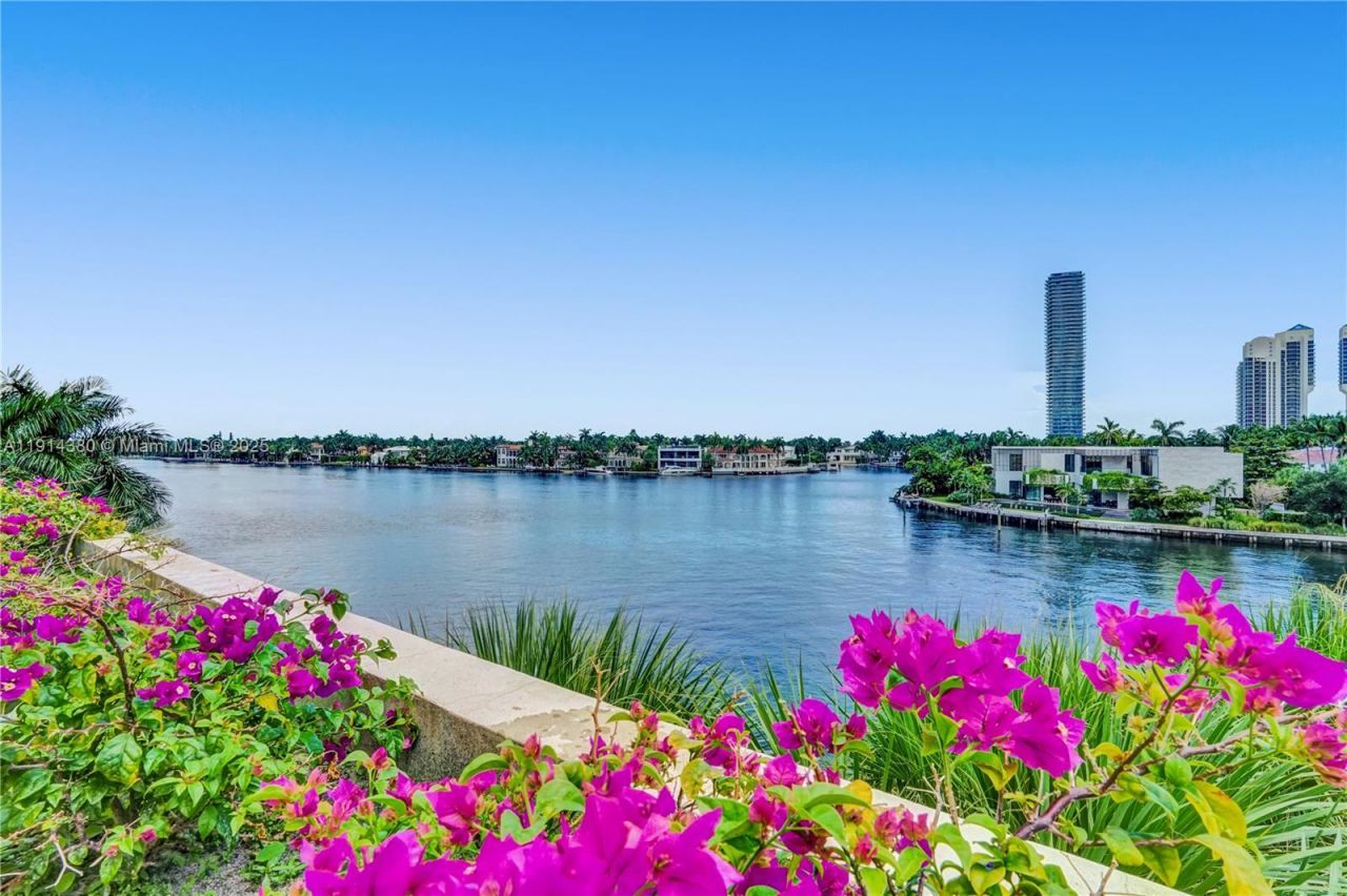 19667 Turnberry Way, Unit 5J, Aventura, FL 33180 Photo