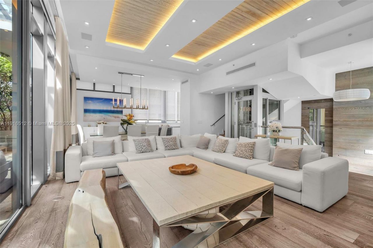 9501 Collins Ave, Unit 1, Surfside, FL 33154 Photo