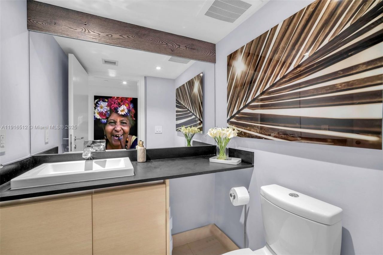 9501 Collins Ave, Unit 1, Surfside, FL 33154 Photo