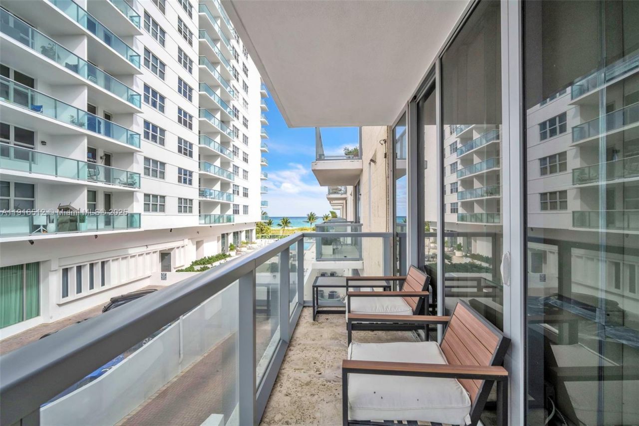 9501 Collins Ave, Unit 1, Surfside, FL 33154 Photo