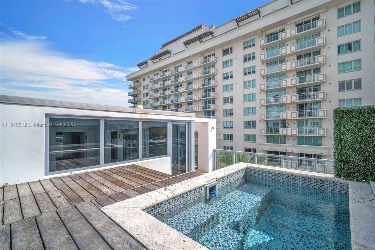 9501 Collins Ave, Unit 1, Surfside, FL 33154 Photo