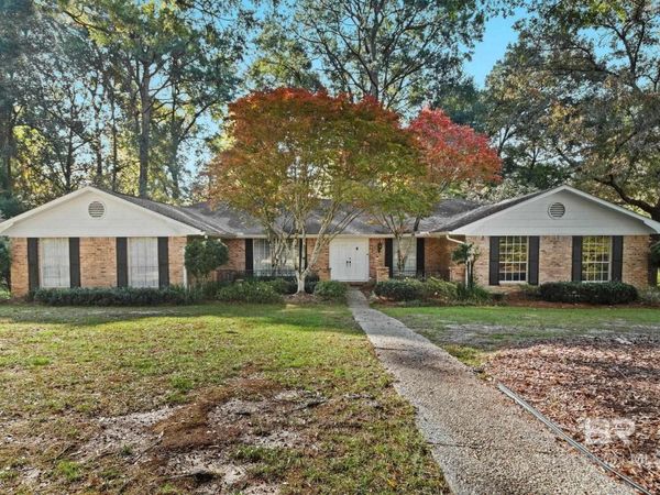 752 Evergreen Street, Fairhope, AL 36532