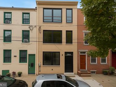 2104 NAUDAIN STREET, PHILADELPHIA, PA 19146