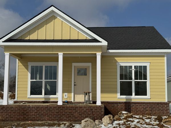 1823 Flatwaters St, Spring Hill, TN 37174