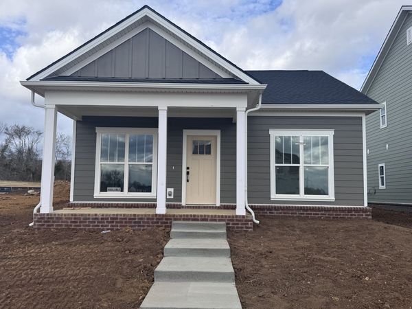 1823 Flatwaters St, Spring Hill, TN 37174