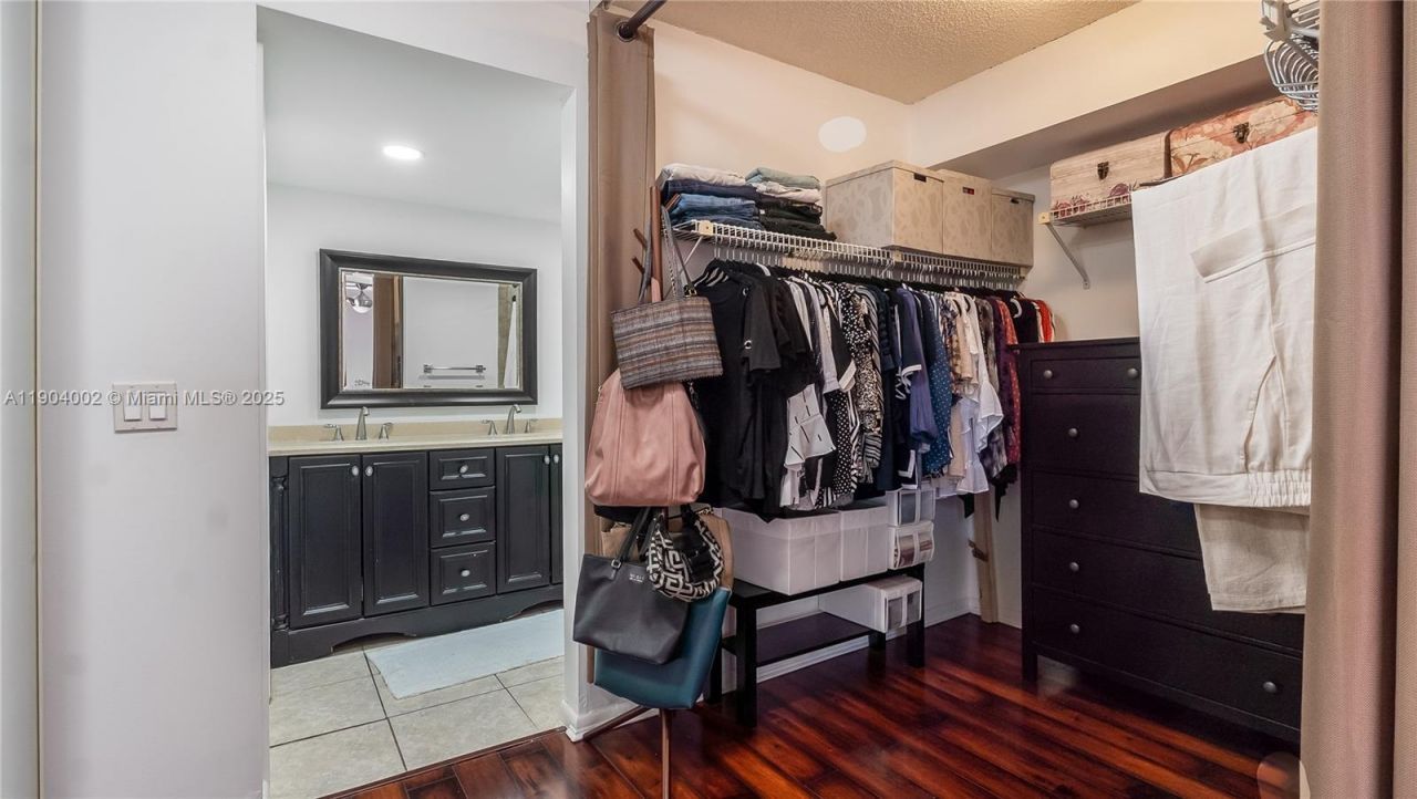 9109 C SW 20th St, Davie, FL 33324 Photo