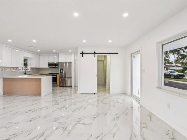 18950 SW 310th St, Homestead, FL 33030