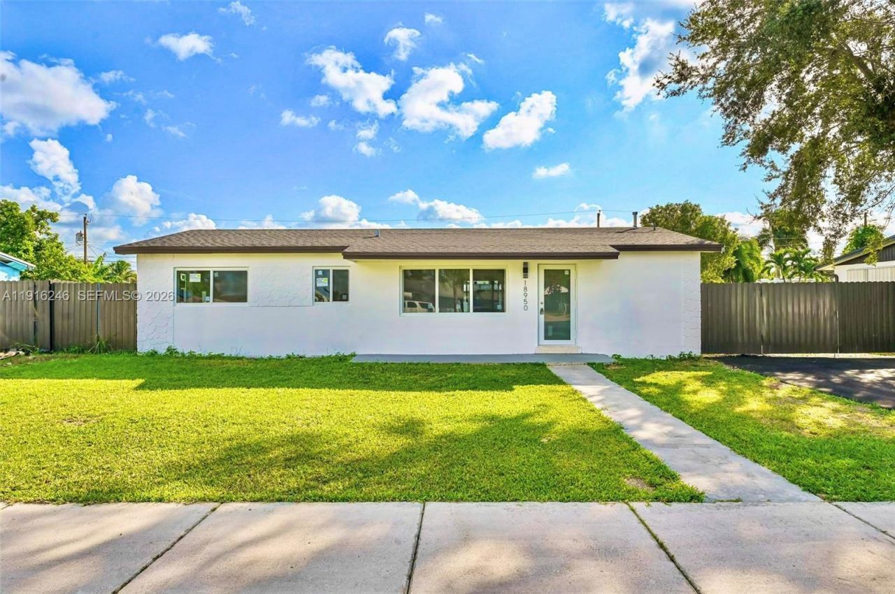 18950 SW 310th St, Homestead, FL 33030 Photo