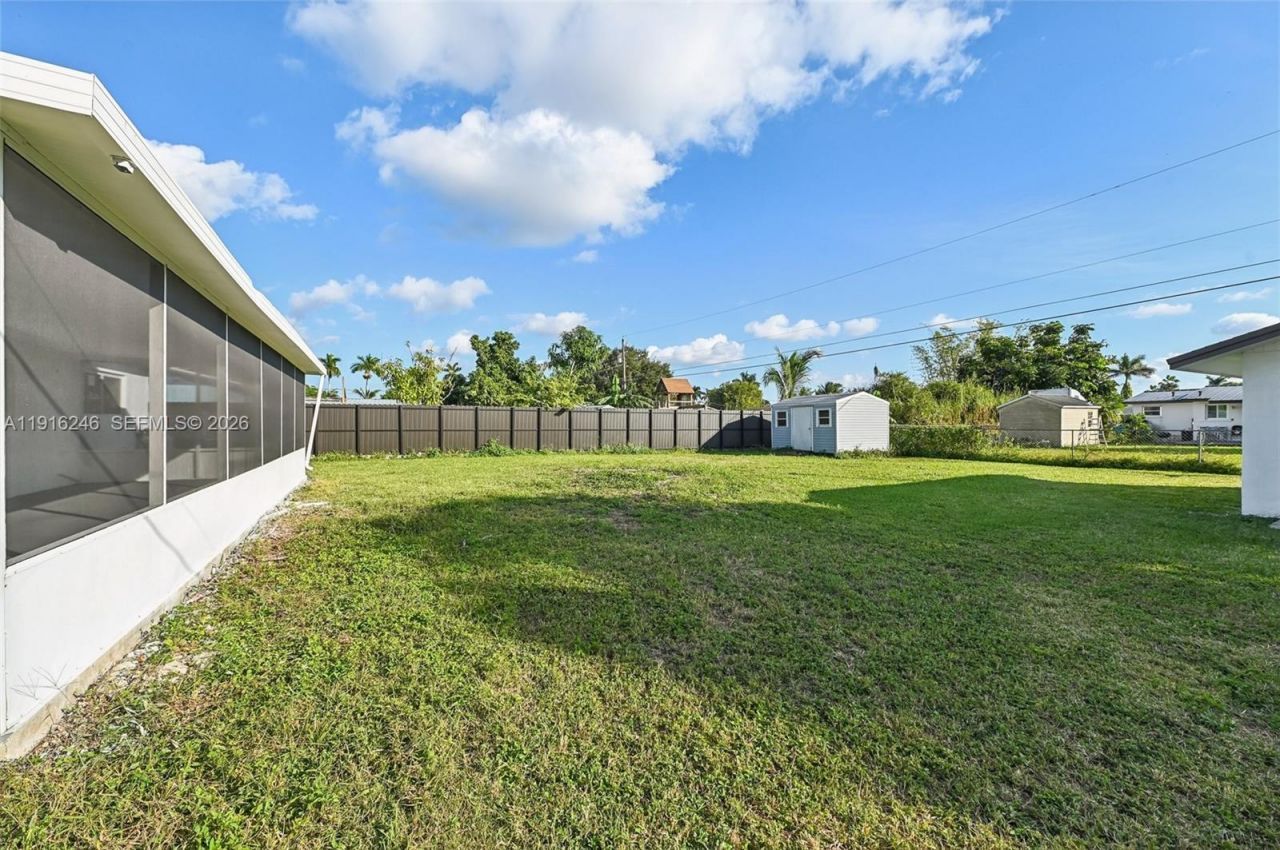 18950 SW 310th St, Homestead, FL 33030 Photo