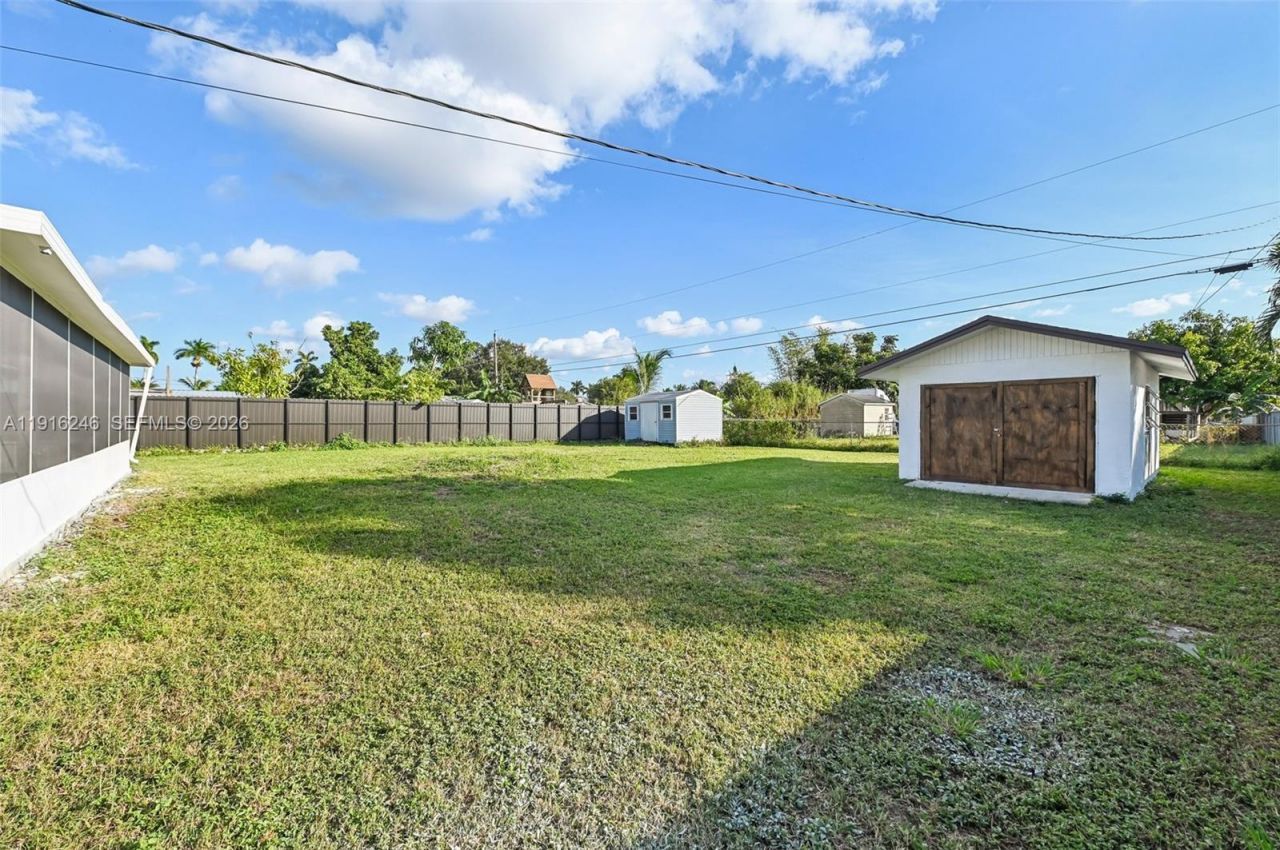 18950 SW 310th St, Homestead, FL 33030 Photo