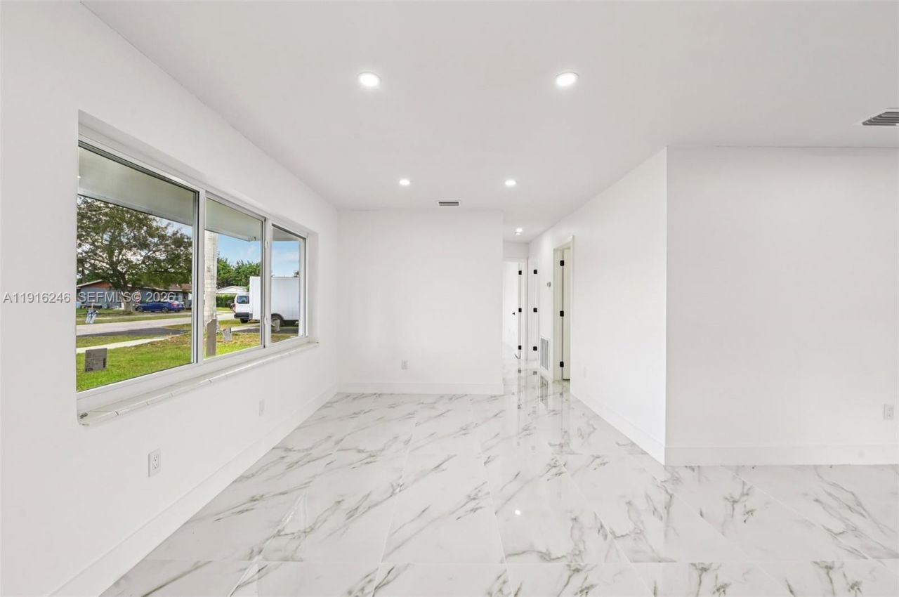 18950 SW 310th St, Homestead, FL 33030 Photo