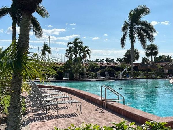 25000 Tamiami TRL E, Unit F-179, NAPLES, FL 34114