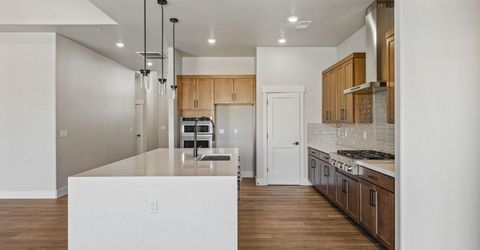 7240 Silver King Drive, Sparks, NV 89436 Photo