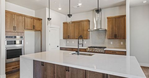 7240 Silver King Drive, Sparks, NV 89436 Photo