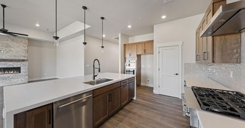 7240 Silver King Drive, Sparks, NV 89436 Photo