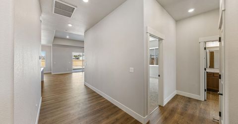 7240 Silver King Drive, Sparks, NV 89436 Photo