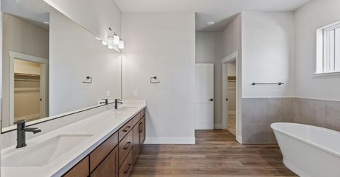 7240 Silver King Drive, Sparks, NV 89436 Photo