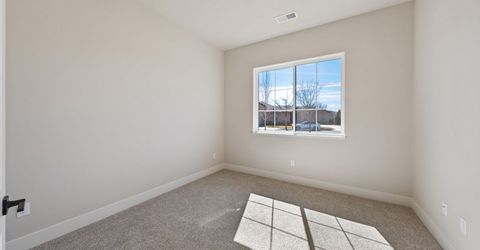 7240 Silver King Drive, Sparks, NV 89436 Photo