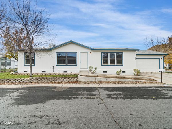 205 Rue De La Chartreuse, Sparks, NV 89434