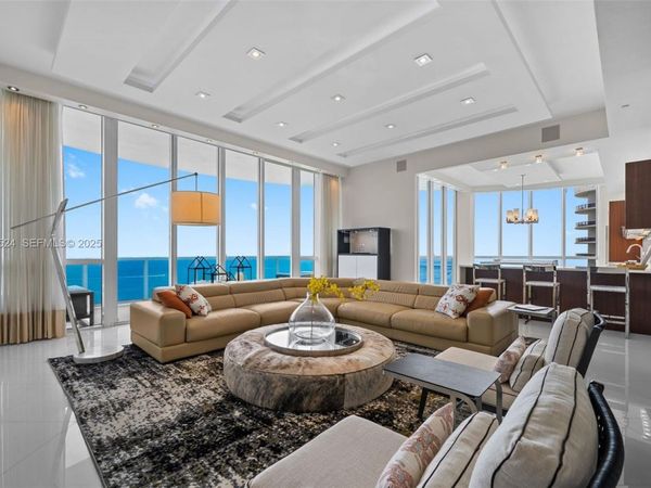 16001 Collins Ave, Unit 4001, Sunny Isles Beach, FL 33160