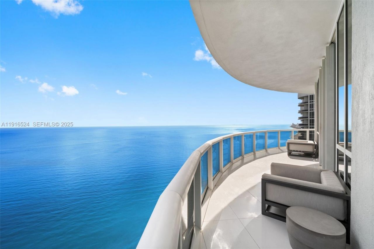 16001 Collins Ave, Unit 4001, Sunny Isles Beach, FL 33160 Photo