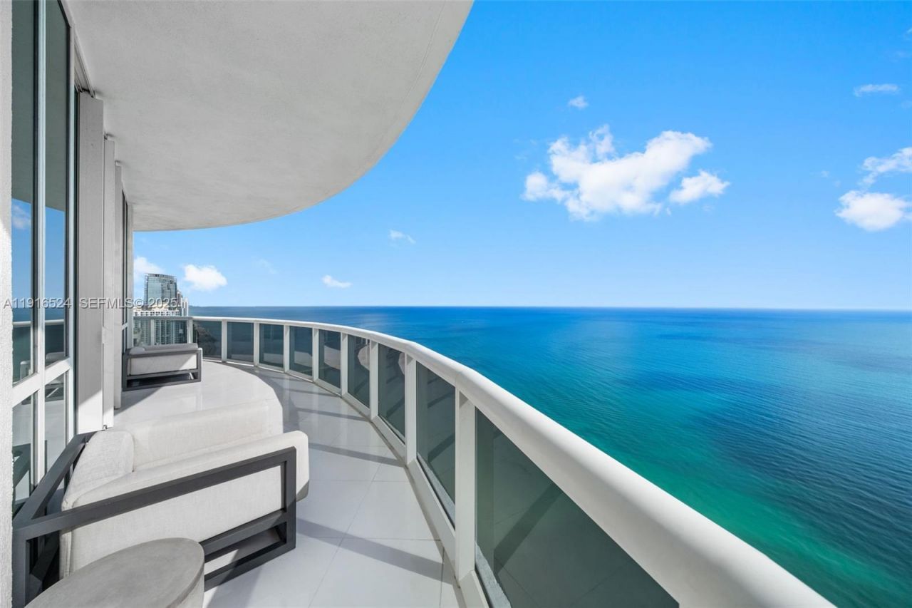 16001 Collins Ave, Unit 4001, Sunny Isles Beach, FL 33160 Photo