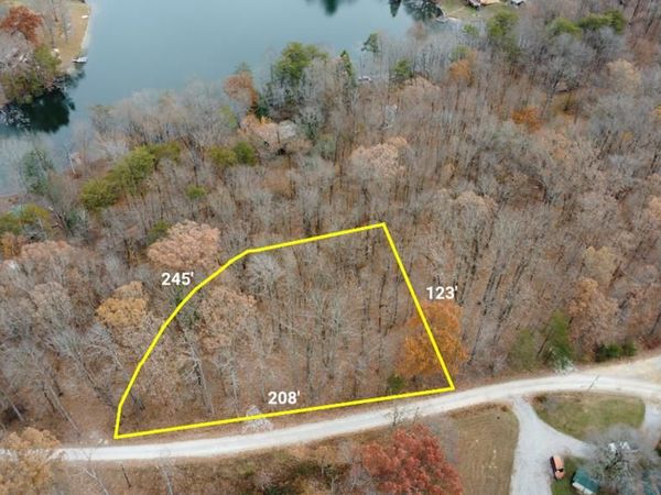 lot52,53 Diane Cir., Crossville, TN 38572
