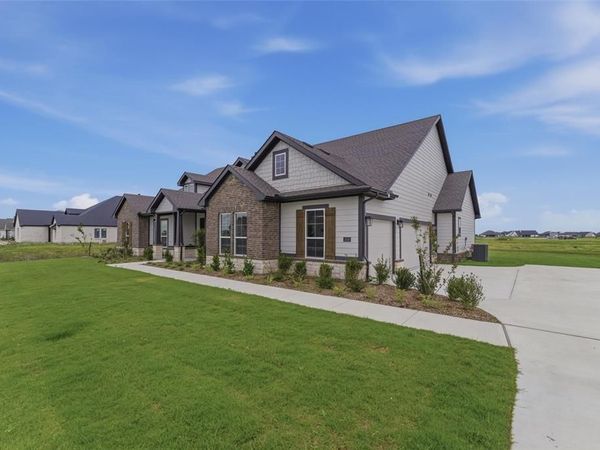 2316 Quartz Street, Krum, TX 76249
