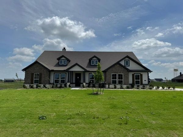 2316 Quartz Street, Krum, TX 76249