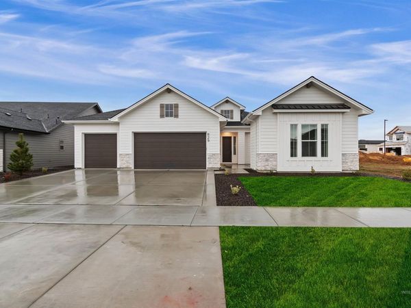 829 W Buroak Dr, Meridian, ID 83642
