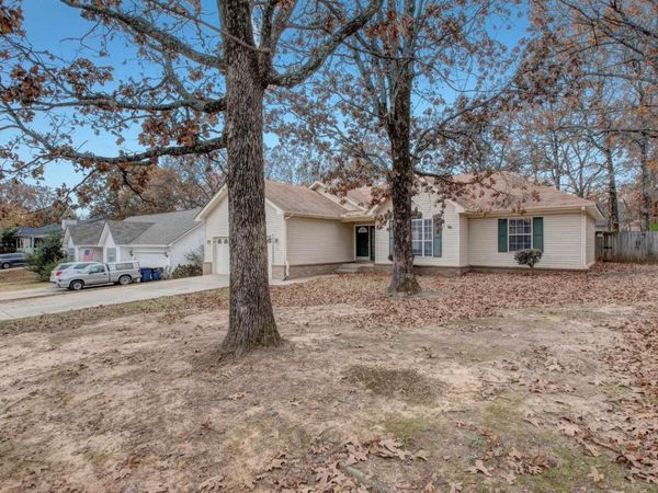 1075 Highland, Cabot, AR 72023