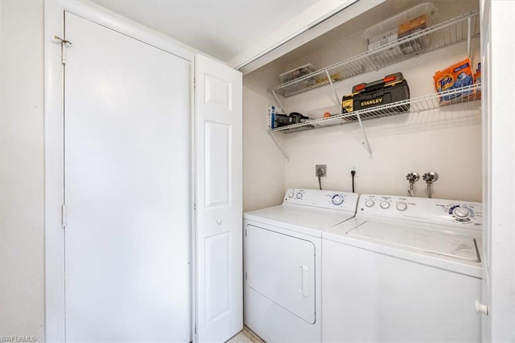 3030 Binnacle Dr, Unit 307, Naples, FL 34103 Photo