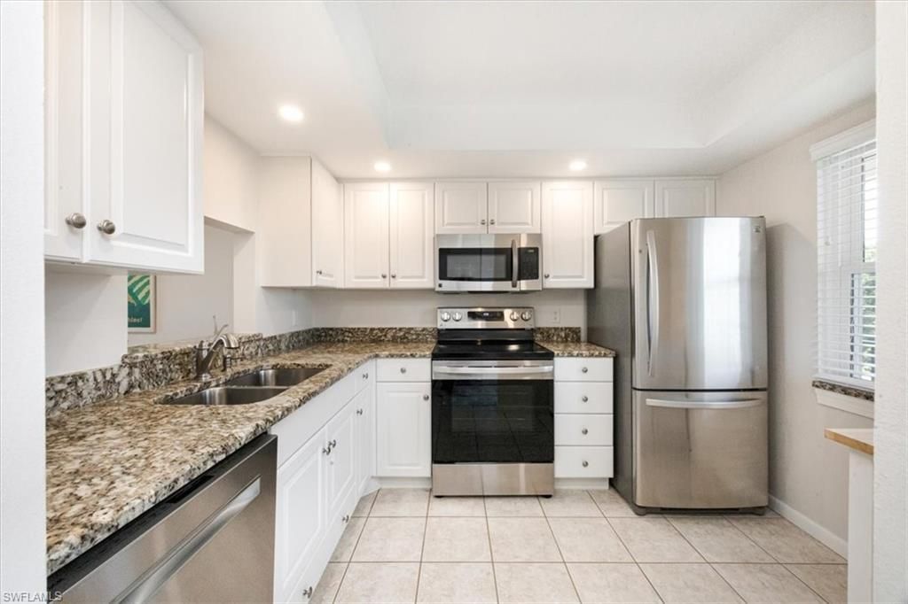 3030 Binnacle Dr, Unit 307, Naples, FL 34103 Photo