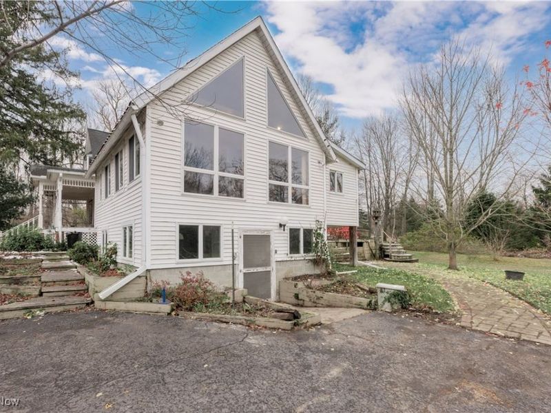 7280 New Hudson Road, Windsor, OH 44099 Photo 2