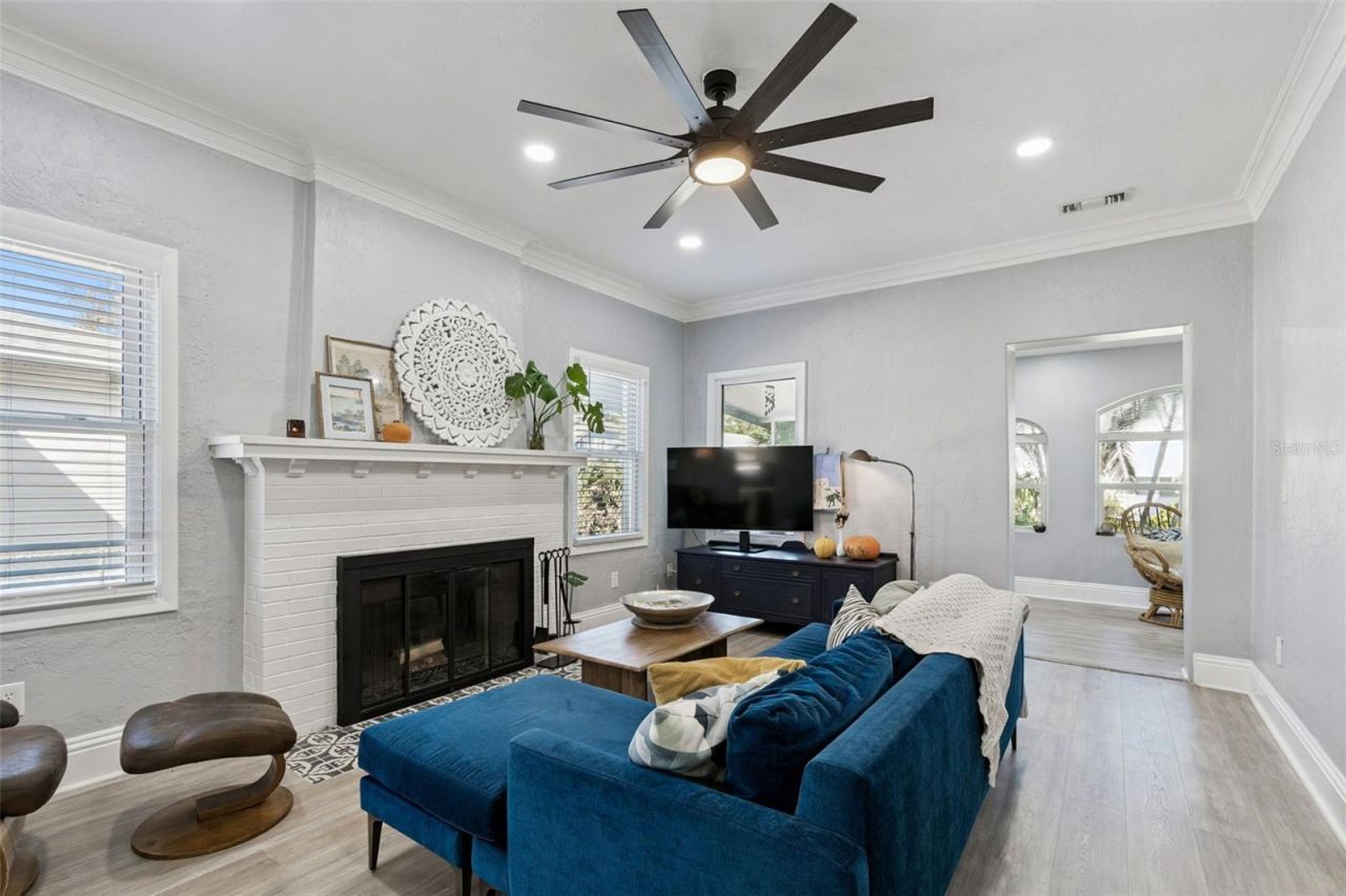 1120 17th Avenue N, Saint Petersburg, FL 33704 Photo