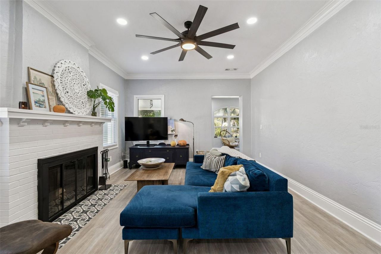 1120 17th Avenue N, Saint Petersburg, FL 33704 Photo