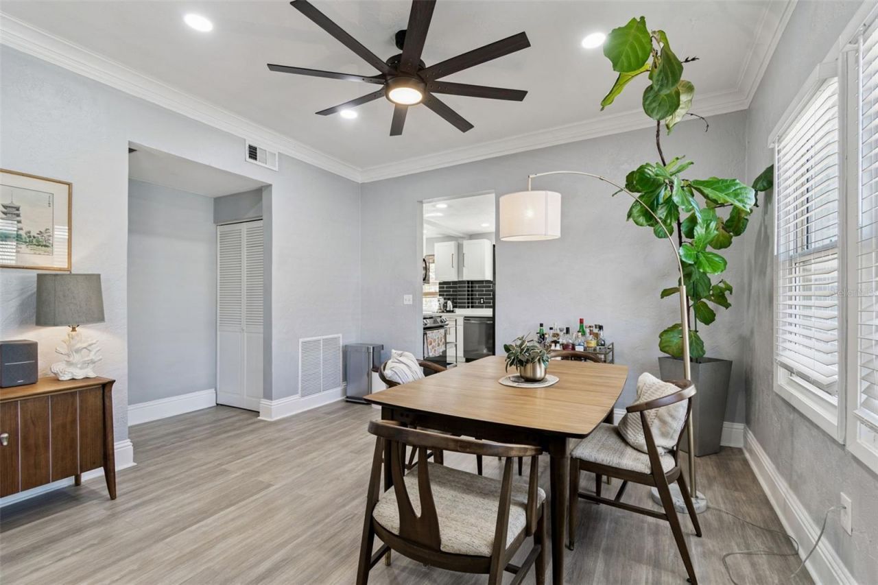 1120 17th Avenue N, Saint Petersburg, FL 33704 Photo