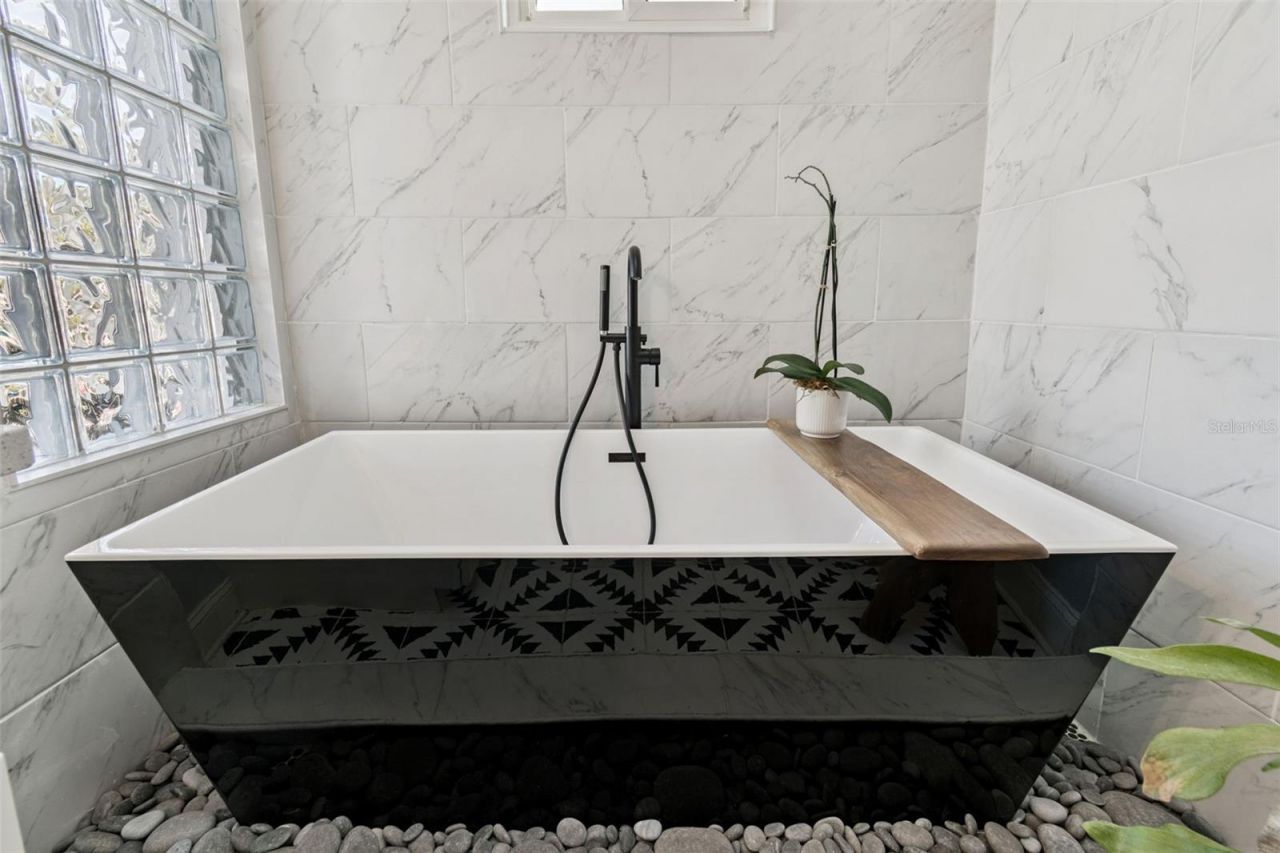 1120 17th Avenue N, Saint Petersburg, FL 33704 Photo