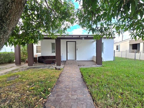 1951 Rutland St, Opa-Locka, FL 33054