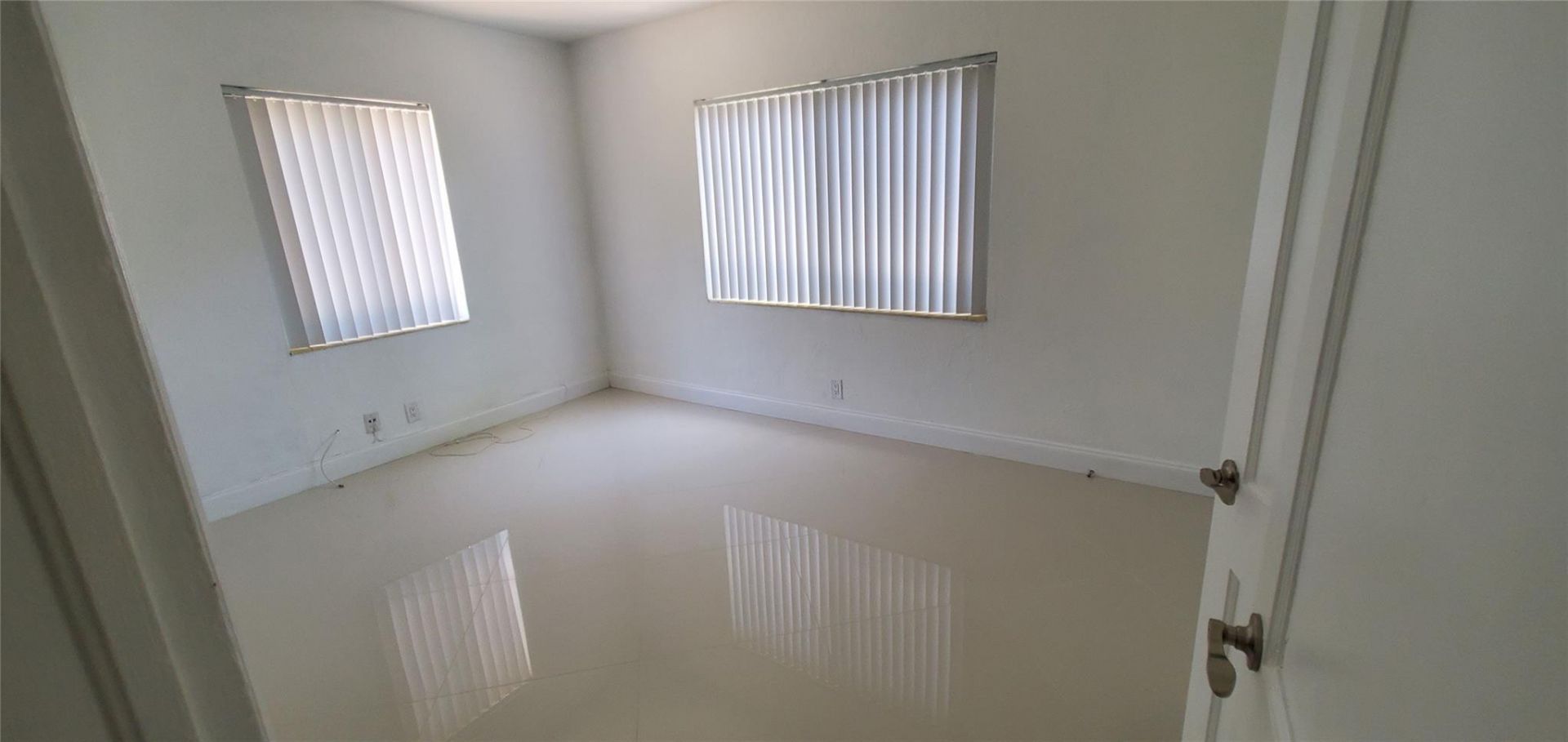 1304 NE 16th Avenue, Fort Lauderdale, FL 33304 Photo