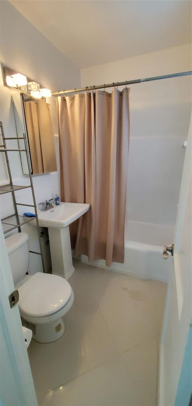 1304 NE 16th Avenue, Fort Lauderdale, FL 33304 Photo