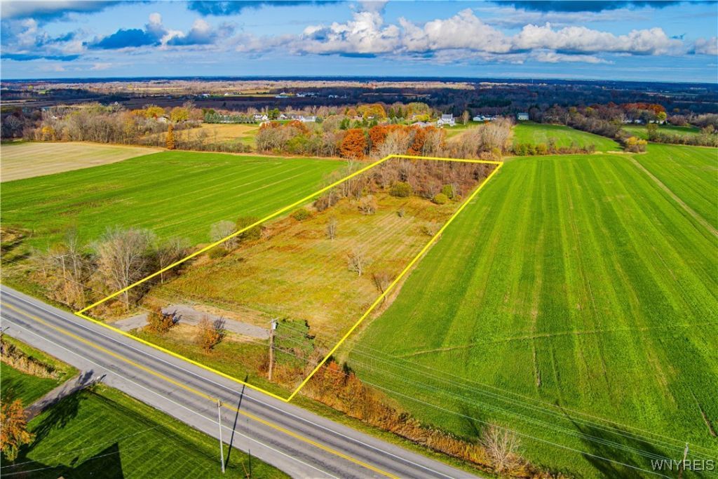 Vl Thrall Road N, Lockport, NY 14094 Main Photo