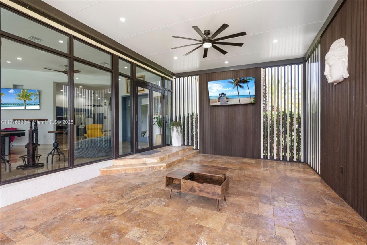 17490 SW 70th Pl, Southwest Ranches, FL 33331 Photo