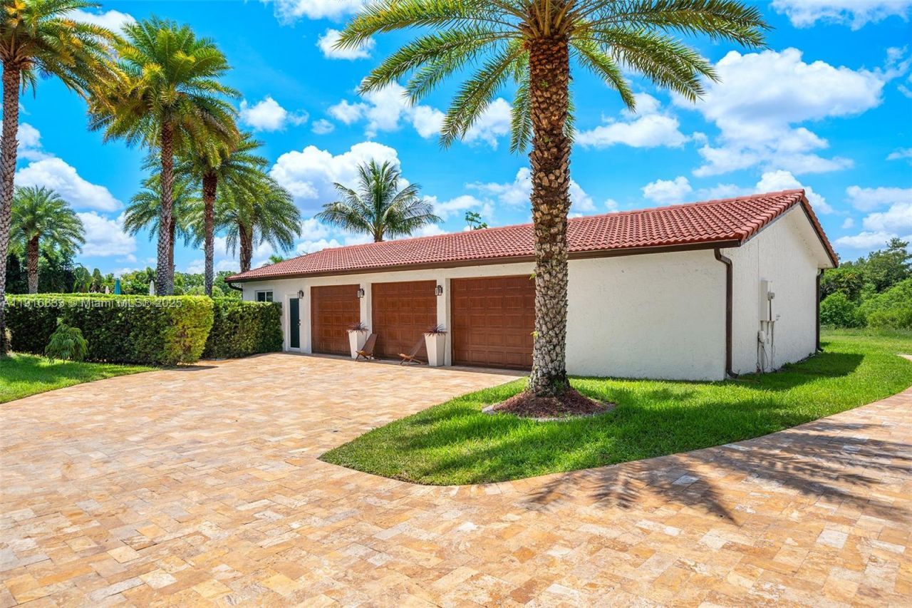 17490 SW 70th Pl, Southwest Ranches, FL 33331 Photo