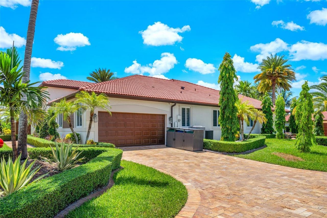 17490 SW 70th Pl, Southwest Ranches, FL 33331 Photo