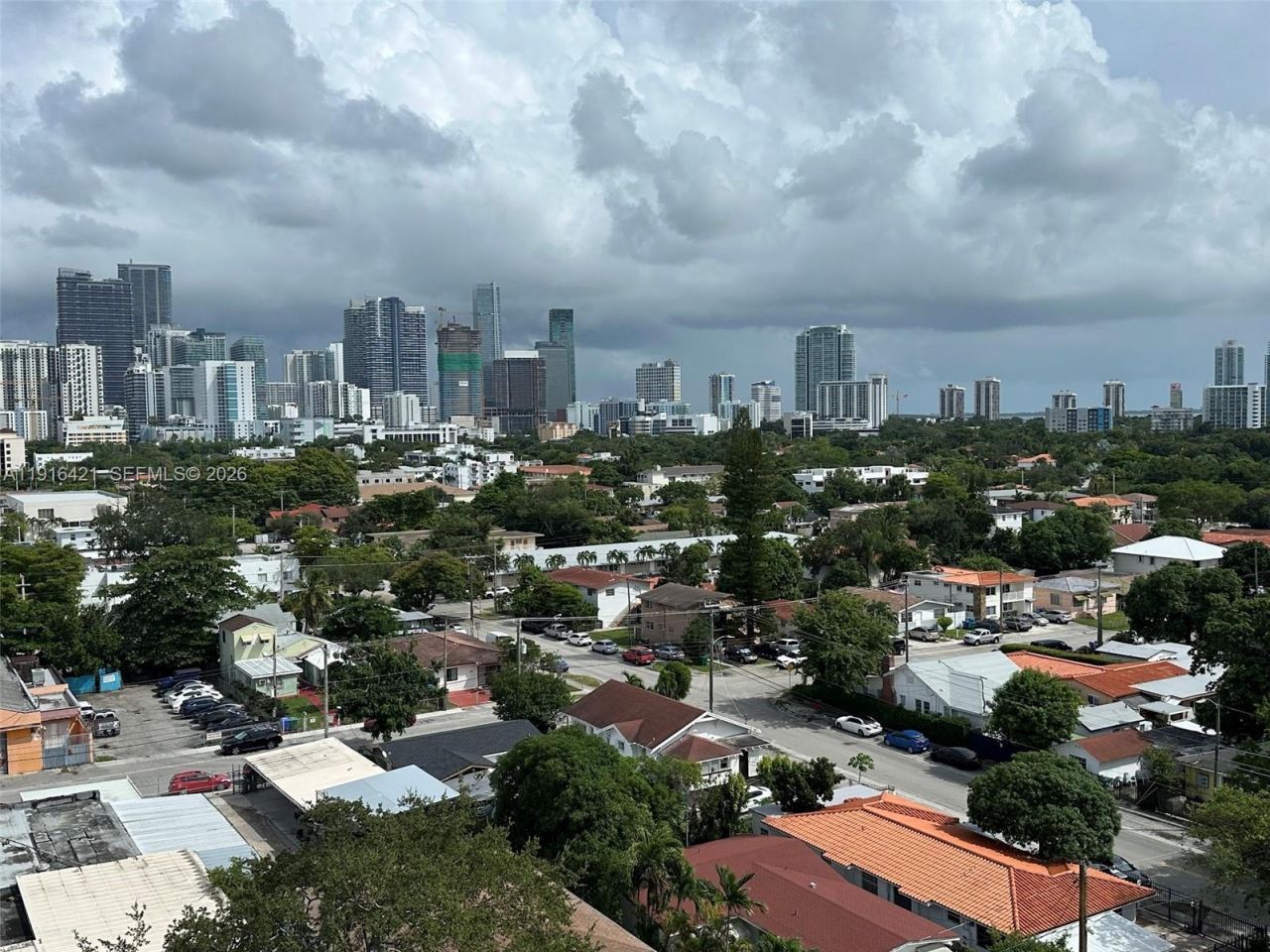 900 SW 8th St, Unit 1010, Miami, FL 33130 Photo