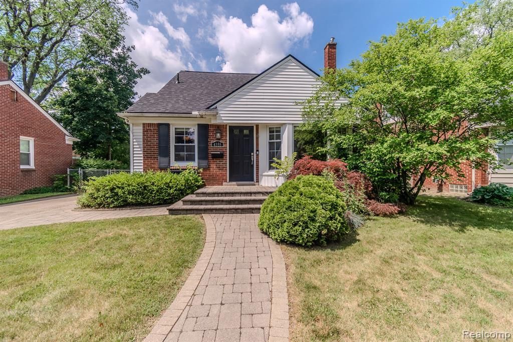 4355 Elmwood Avenue, Royal Oak, MI 48073 Main Photo
