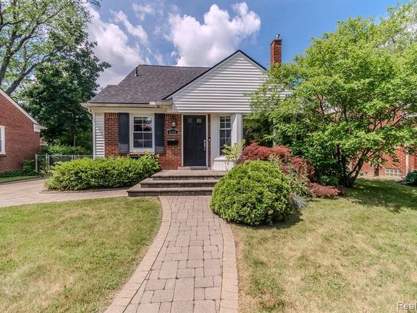 4355 Elmwood Avenue, Royal Oak, MI 48073