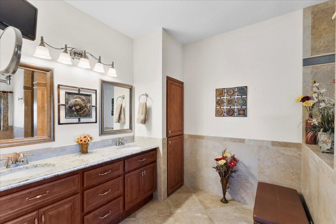 5609 S Atlantic Avenue, New Smyrna Beach, FL 32169 Photo
