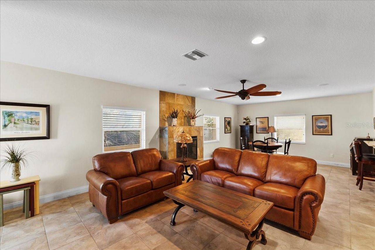 5609 S Atlantic Avenue, New Smyrna Beach, FL 32169 Photo